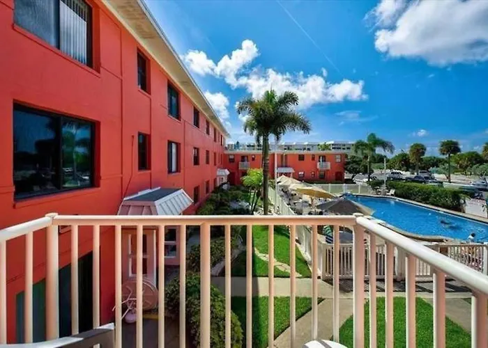 Ocean View Studio With Heated Pool