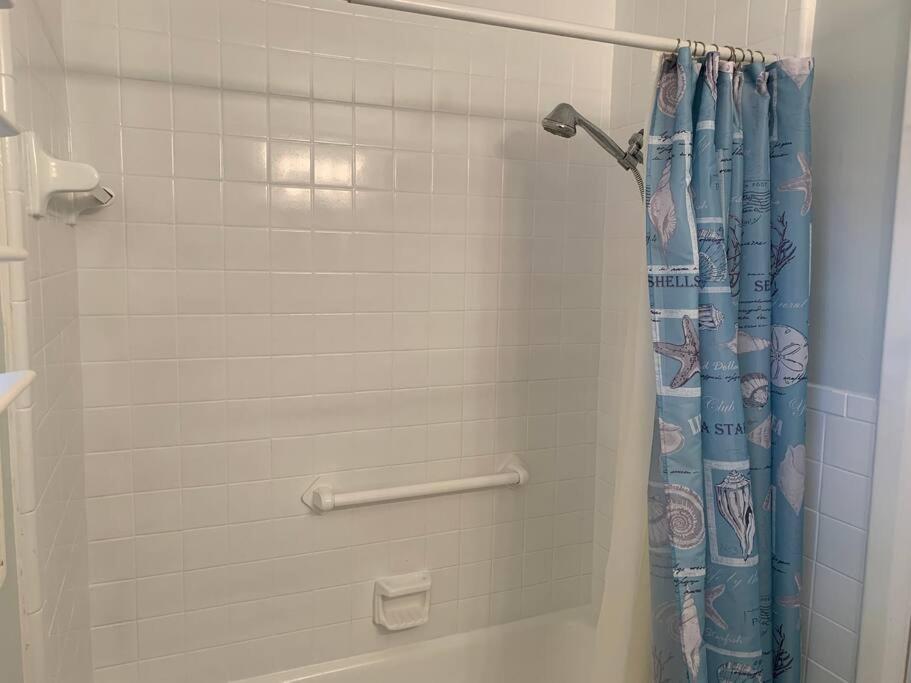 Ocean View With Heated Pool * St. Pete Beach