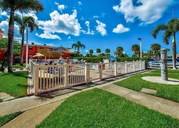 Ocean View Studio With Heated Pool